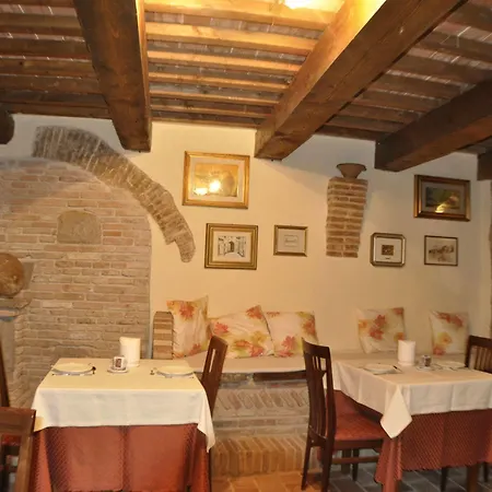 Ξενοδοχείο Fioriti